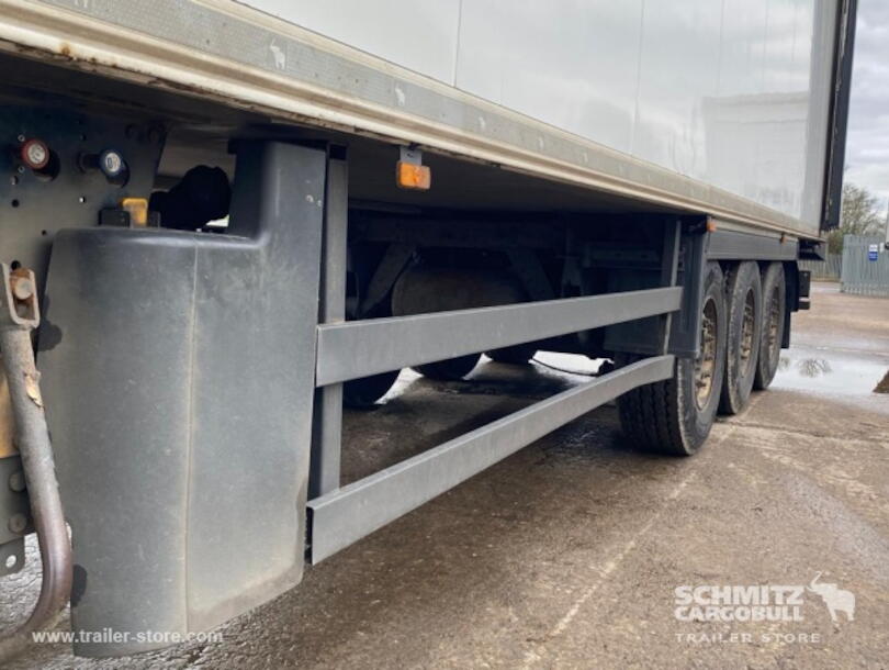 Schmitz Cargobull - Isolier-/Kühlkoffer Tiefkühlkoffer Multitemp (12)