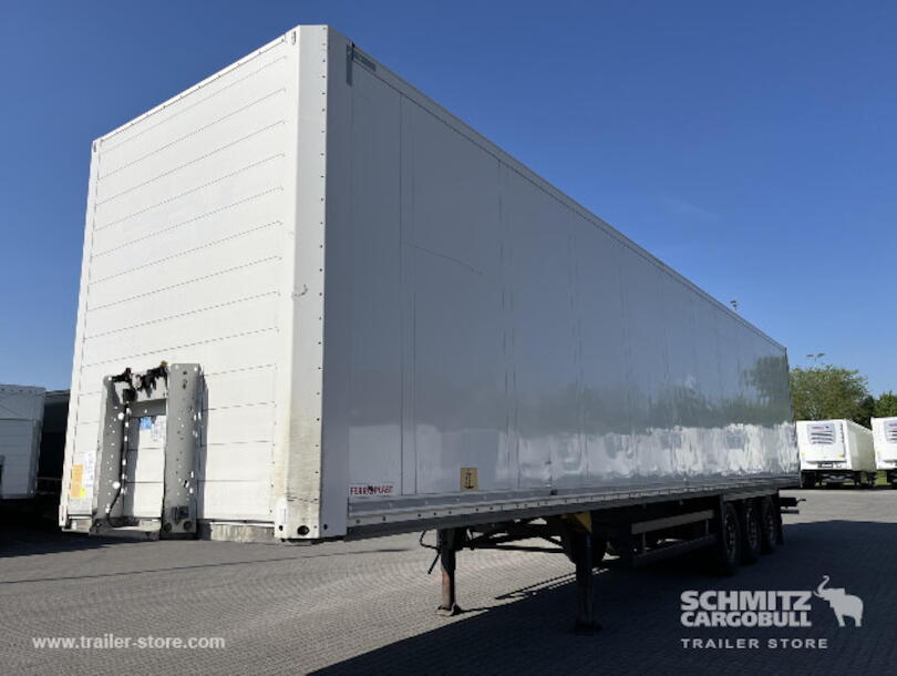 Schmitz Cargobull - Caixa de carga seca (3)