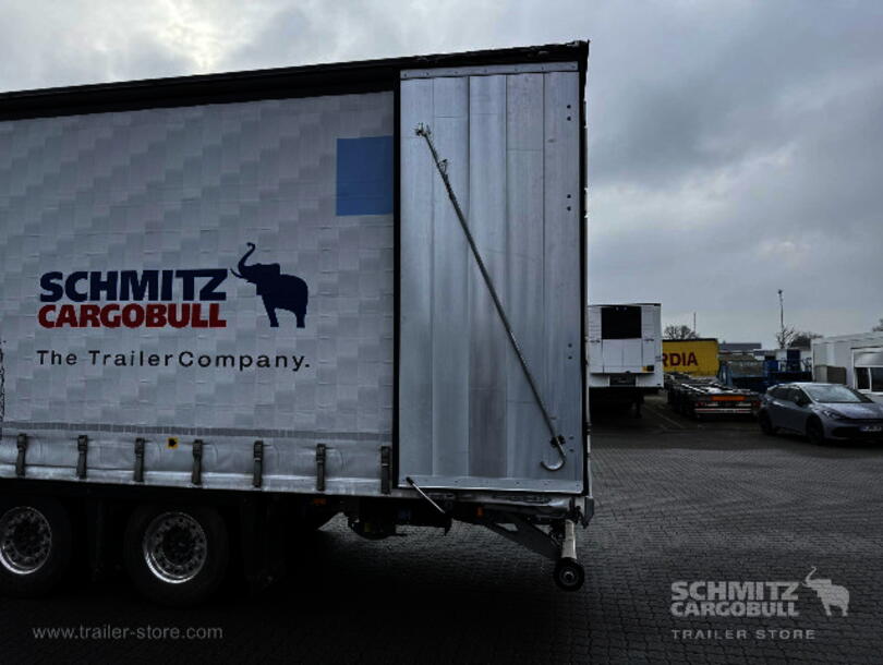 Schmitz Cargobull - Mega Curtainsider (9)