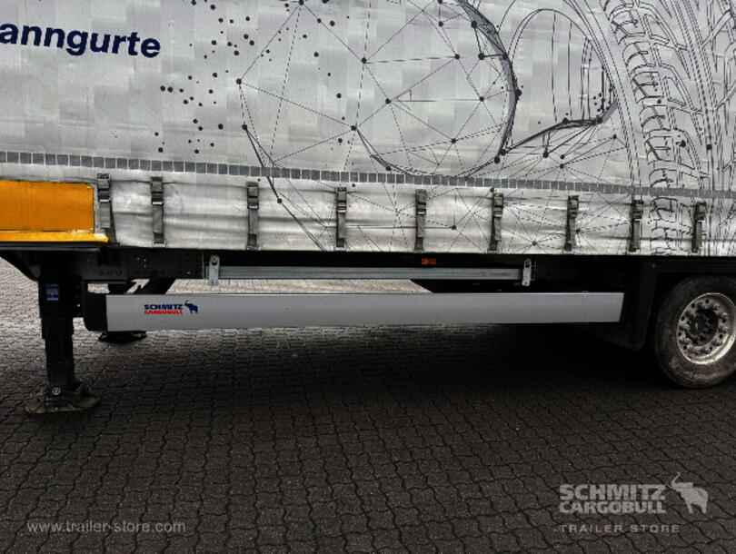 Schmitz Cargobull - Mega Curtainsider (15)