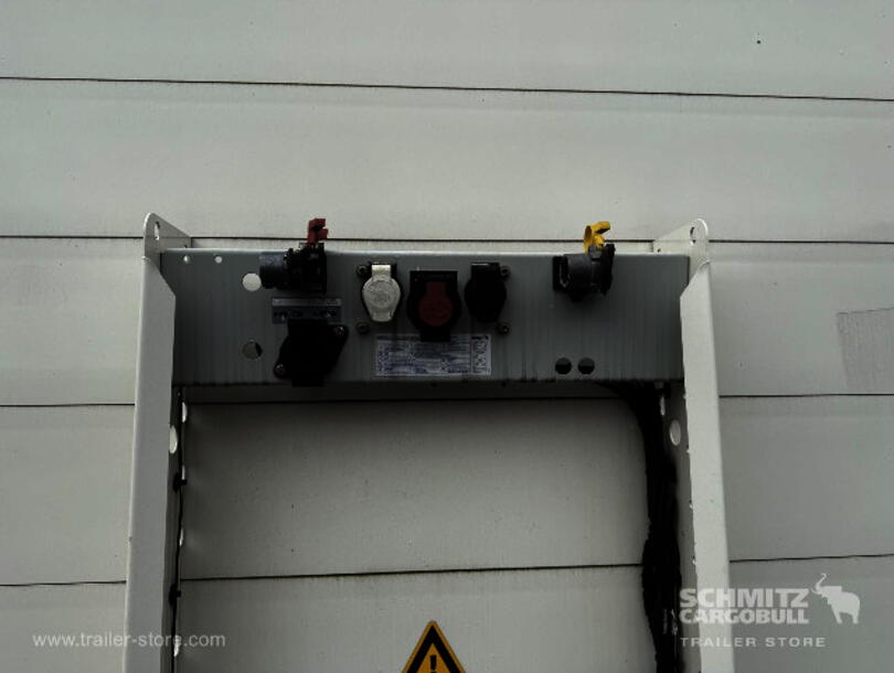 Schmitz Cargobull - Mega Curtainsider (16)