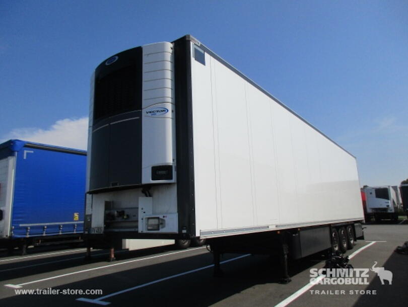 Schmitz Cargobull - Reefer Mega Insulated/refrigerated box (2)