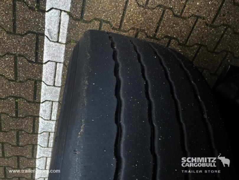 Schmitz Cargobull - Reefer meat hanging Insulated/refrigerated box (18)