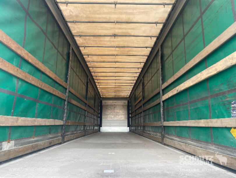 Schmitz Cargobull - Standard Curtainsider (14)