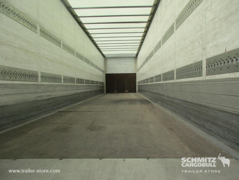 Schmitz Cargobull - Caixa de carga seca (13)