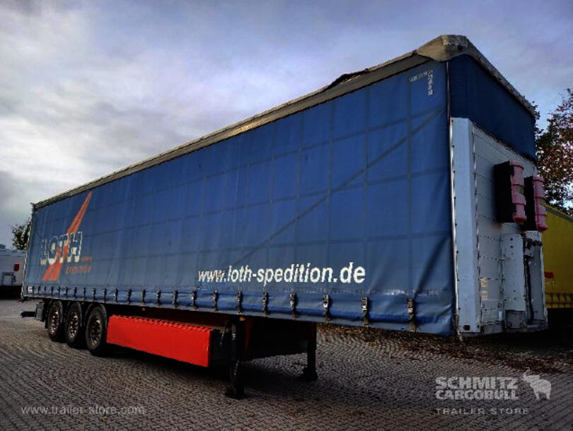 Schmitz Cargobull - Standard Curtainsider