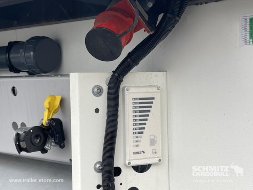 Schmitz Cargobull - низкотемпературный рефрижератор Cтандарт Изо/термо кузов (11)
