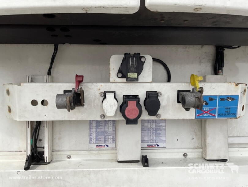 Schmitz Cargobull - Reefer multitemp Insulated/refrigerated box (11)