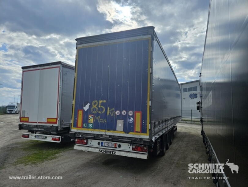 Schmitz Cargobull - Lona para empurrar Mega (2)