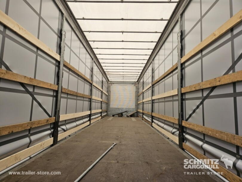 Schmitz Cargobull - Rideaux Coulissant Mega (4)