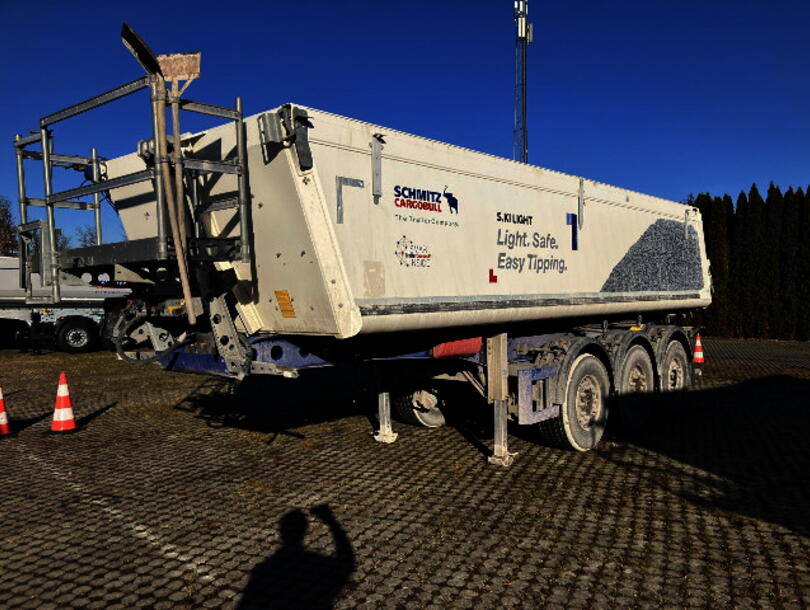 Schmitz Cargobull - alu-square sided body Tipper (1)