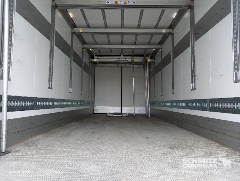 Schmitz Cargobull - Reefer Standard Insulated/refrigerated box (2)