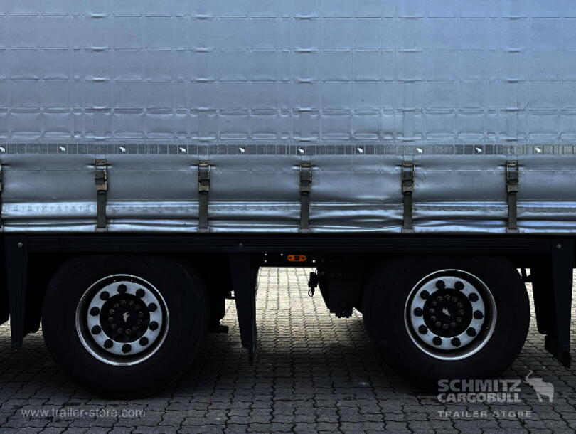 Schmitz Cargobull - Mega Curtainsider (16)