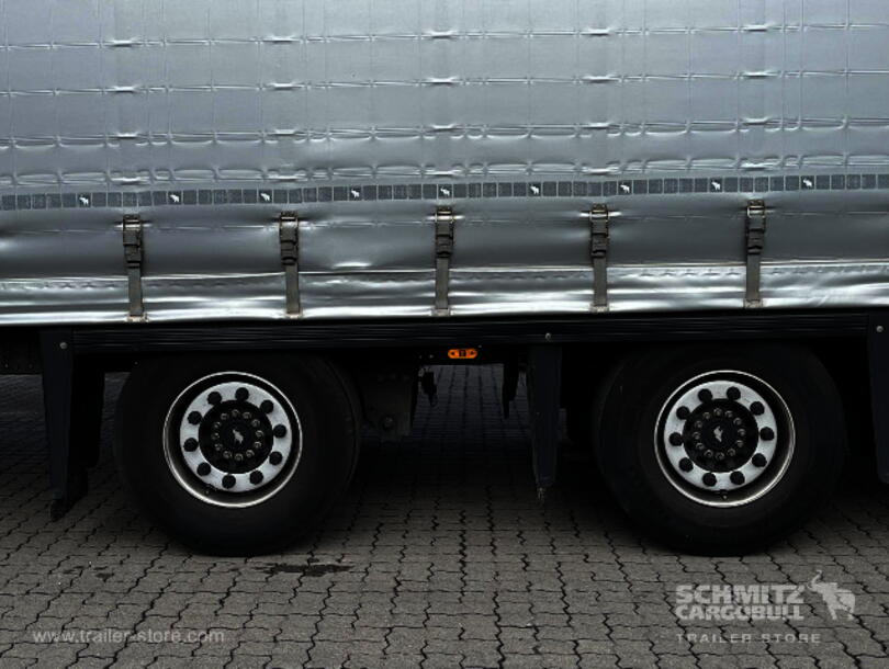 Schmitz Cargobull - Mega Curtainsider (8)