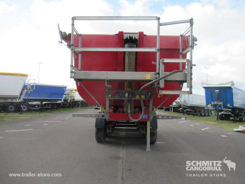 Schmitz Cargobull - Camião basculante con caixa de aço arredondada (6)