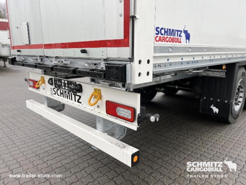 Schmitz Cargobull - Промтоварный фургон (18)