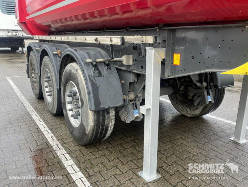 Schmitz Cargobull - Camião basculante con caixa de aço arredondada (8)
