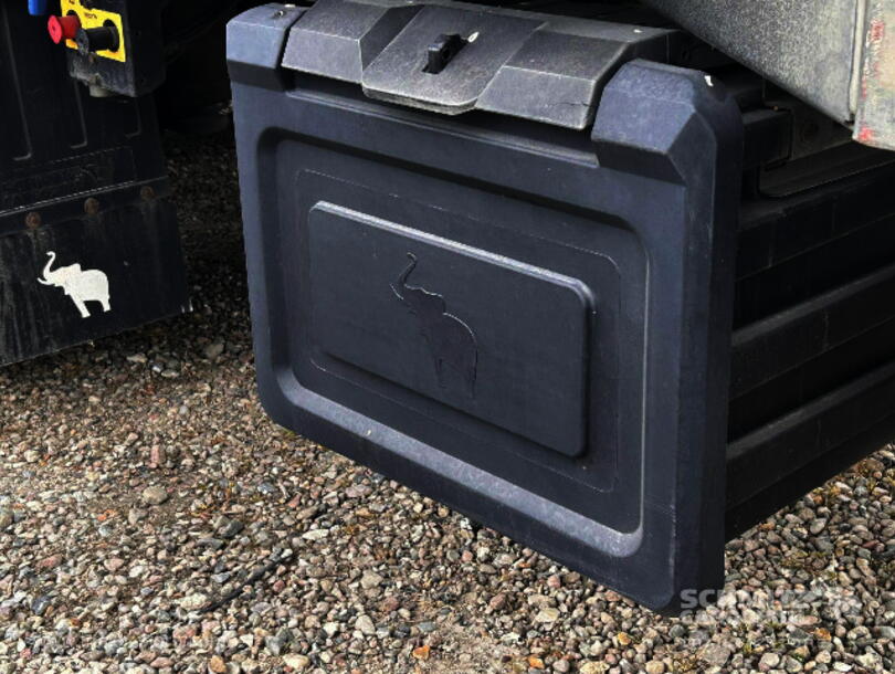 Schmitz Cargobull - Dubă compartiment frigorific Multitemp Dubă izotermă/frigorifică (16)