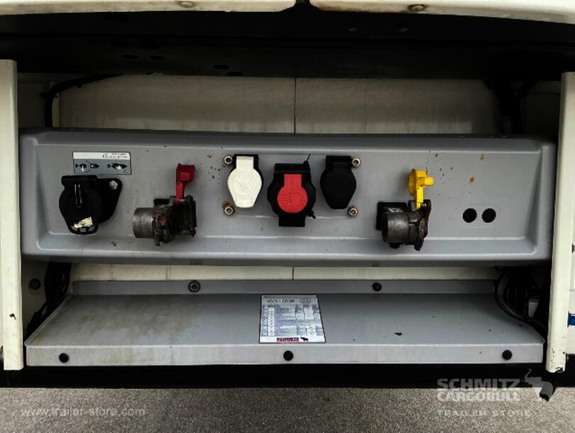 Schmitz Cargobull - Reefer meat hanging Insulated/refrigerated box (11)