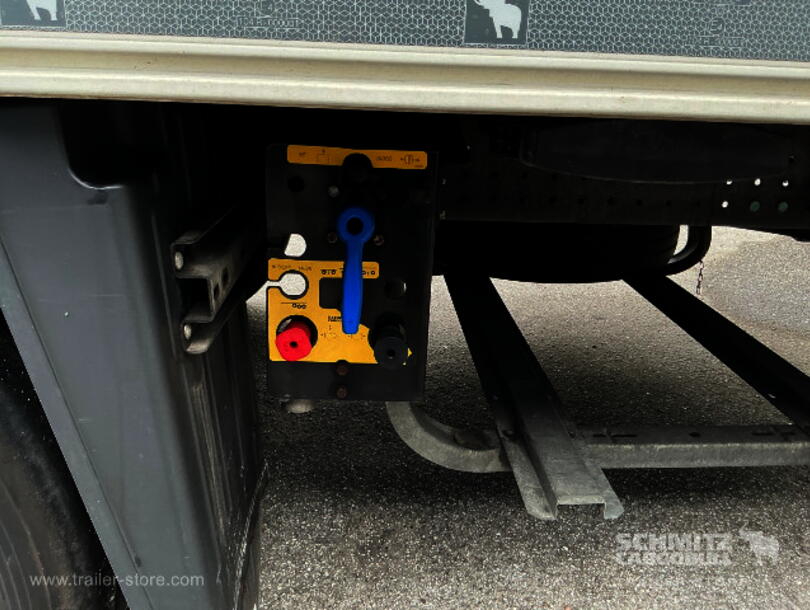 Schmitz Cargobull - Reefer meat hanging Insulated/refrigerated box (13)