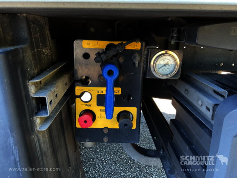 Schmitz Cargobull - Reefer Standard Insulated/refrigerated box (9)