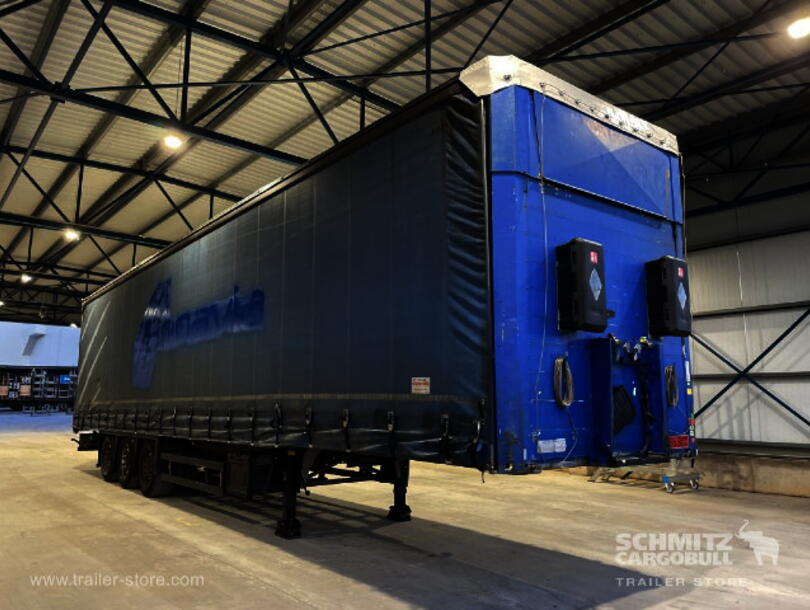 Schmitz Cargobull - Standard Curtainsider