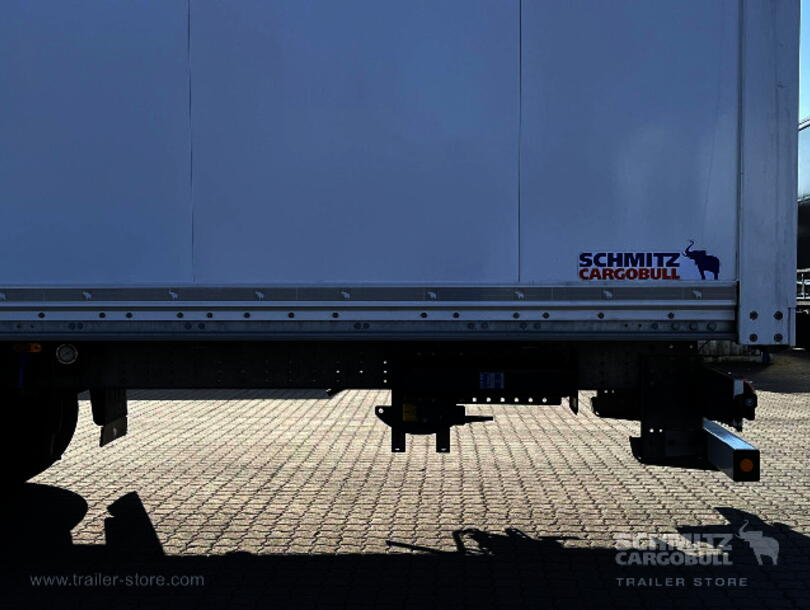Schmitz Cargobull - Caixa de carga seca (15)