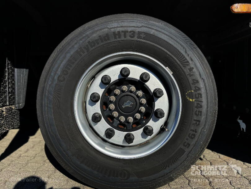 Schmitz Cargobull - Caixa de carga seca (19)