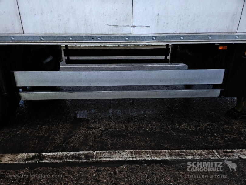 Schmitz Cargobull - Reefer multitemp Insulated/refrigerated box (13)