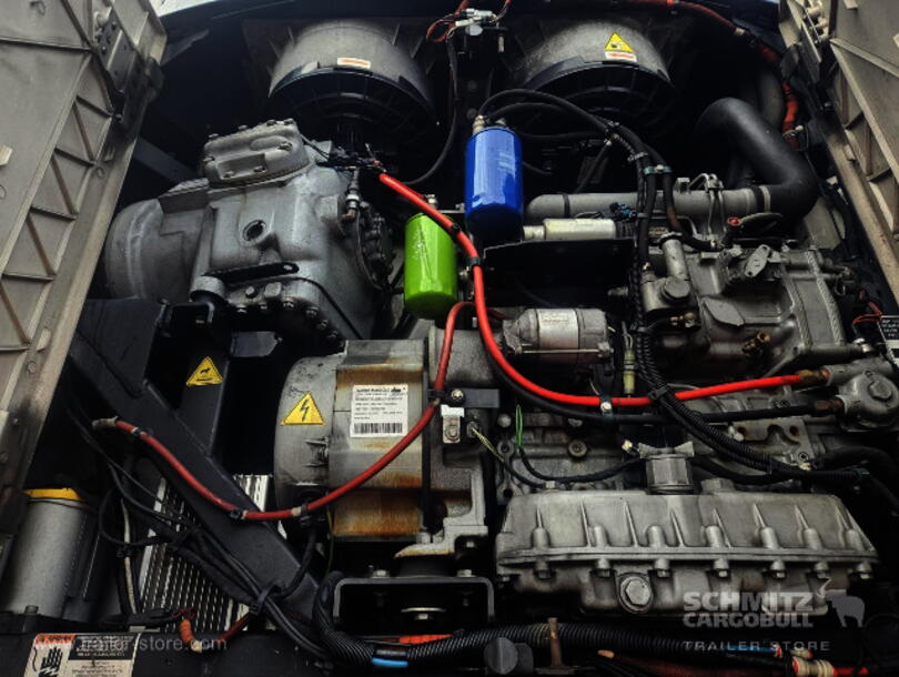 Schmitz Cargobull - Reefer multitemp Insulated/refrigerated box (18)