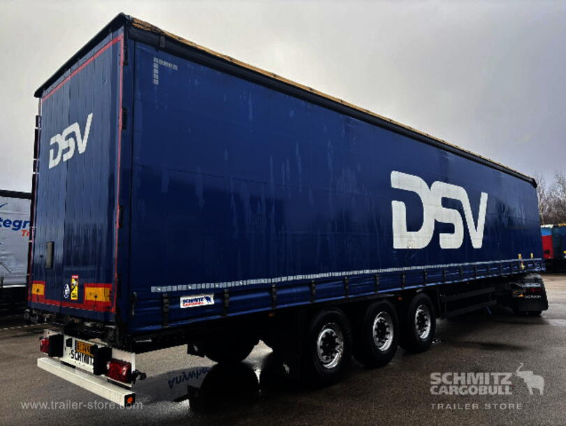 Schmitz Cargobull - Standard Curtainsider
