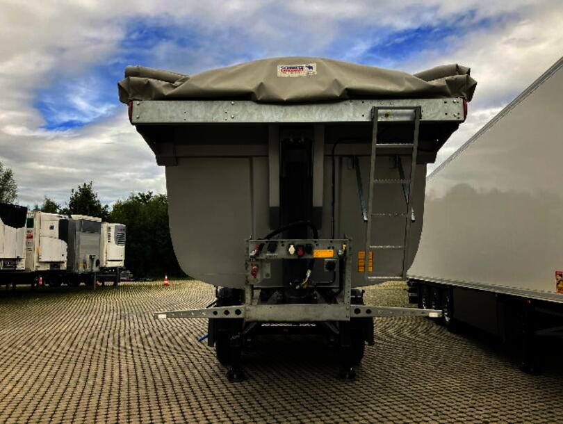 Schmitz Cargobull - steel half pipe body Tipper (2)
