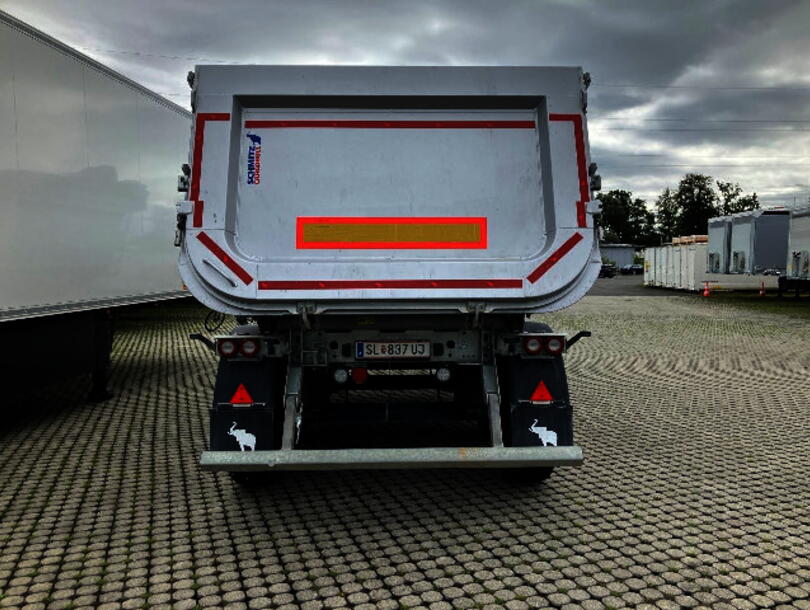 Schmitz Cargobull - steel half pipe body Tipper (4)