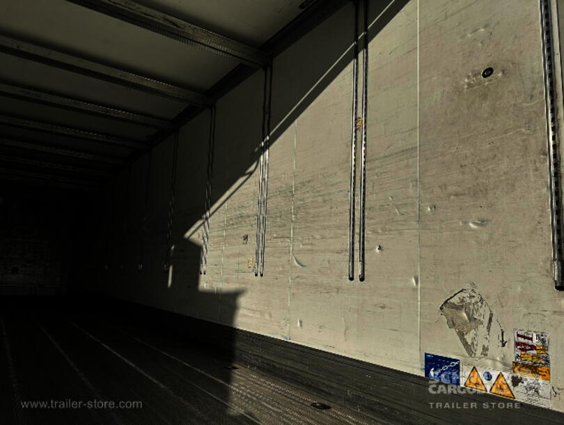 Schmitz Cargobull - Reefer multitemp Insulated/refrigerated box (15)