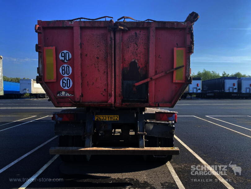  - Kipper Stahlrundmulde (7)