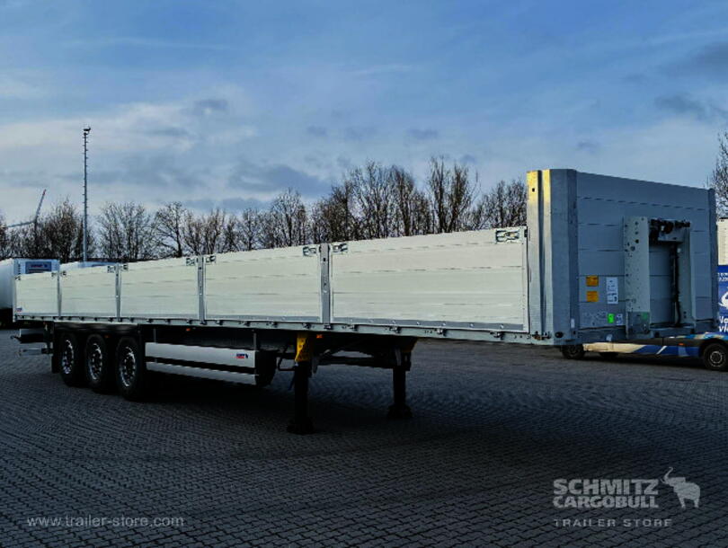 Schmitz Cargobull - бортовая платформа Полуприцеп