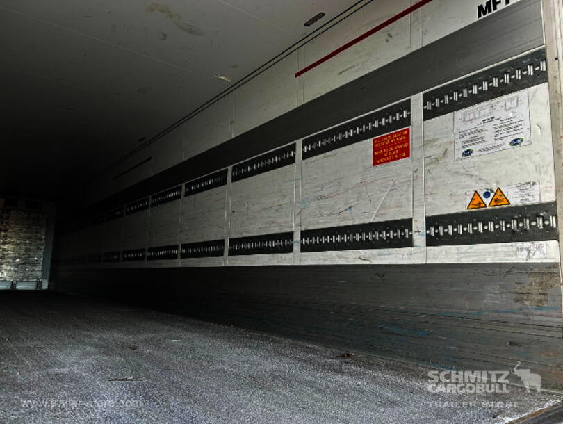 Schmitz Cargobull - низкотемпературный рефрижератор Cтандарт Изо/термо кузов (15)