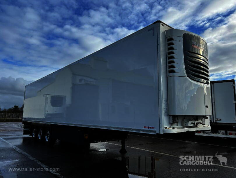 Schmitz Cargobull - Diepvriesopbouw Multitemp Koel-/diepvriesopbouw
