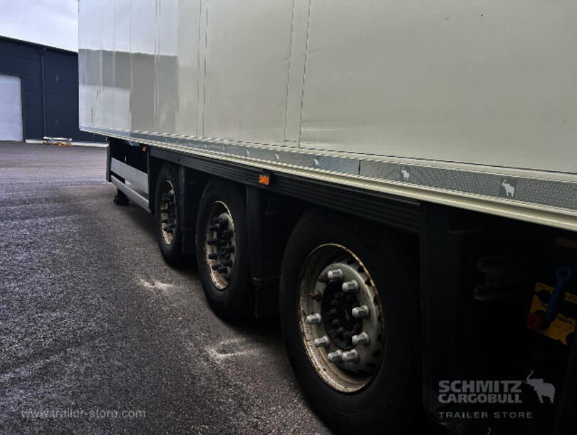 Schmitz Cargobull - низкотемпературный рефрижератор Cтандарт Изо/термо кузов (12)