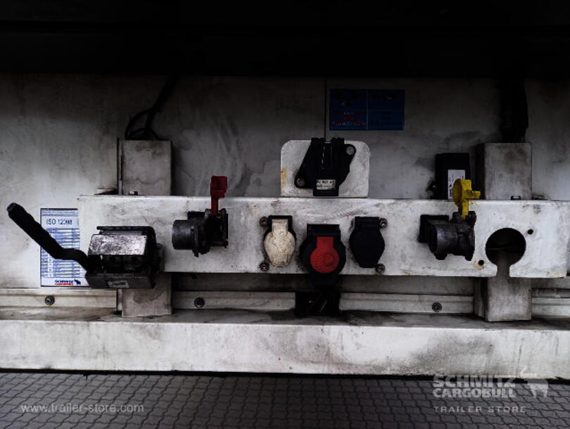 Schmitz Cargobull - Reefer multitemp Insulated/refrigerated box (15)