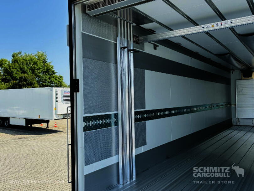 Schmitz Cargobull - Reefer Standard Insulated/refrigerated box (18)