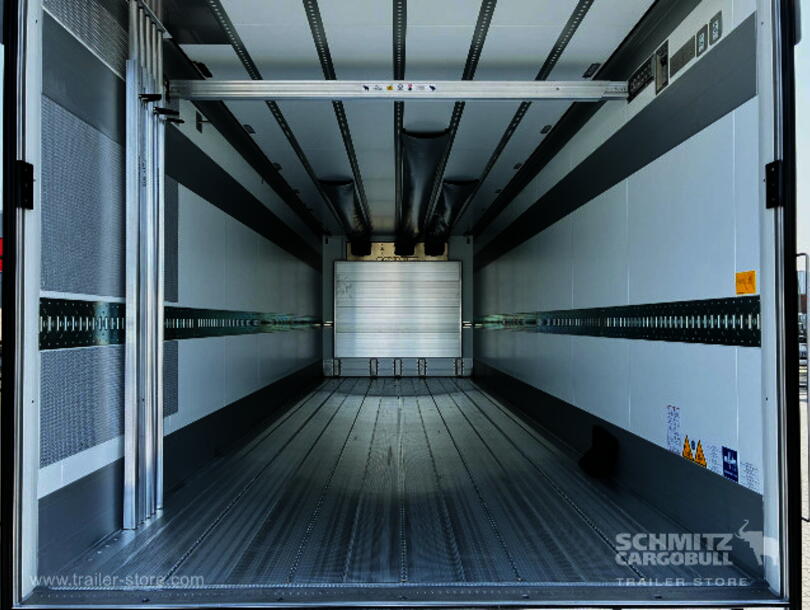 Schmitz Cargobull - Reefer Standard Insulated/refrigerated box (2)