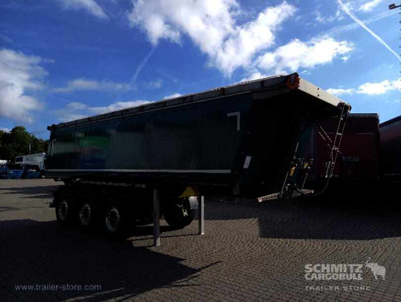 Schmitz Cargobull - Bena basculabila dreapta din aluminiu Autobasculantă (4)