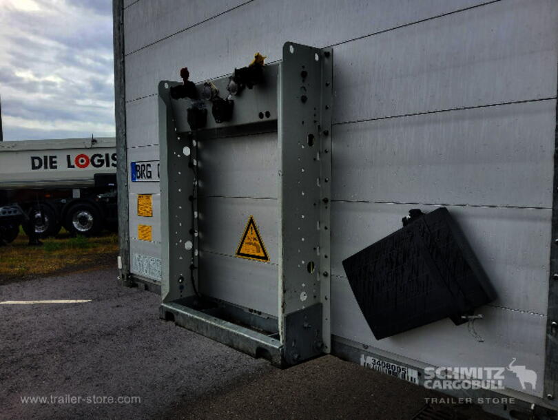 Schmitz Cargobull - Mega Curtainsider (9)