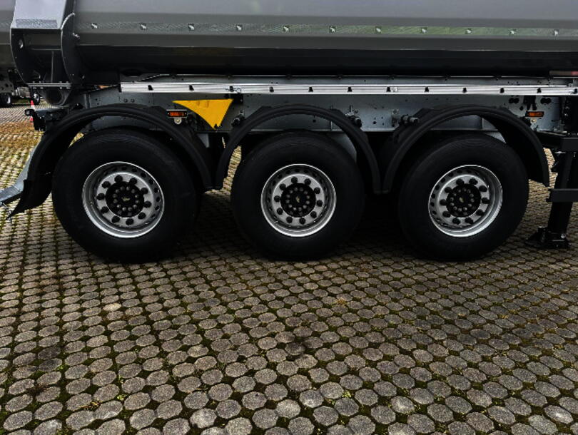 Schmitz Cargobull - steel half pipe body Tipper (3)