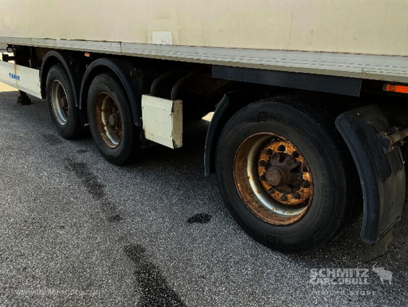 Krone - Промтоварный фургон (9)