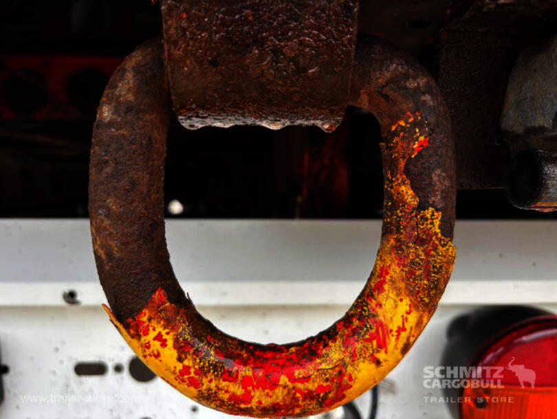 Krone - Standard Curtainsider (11)