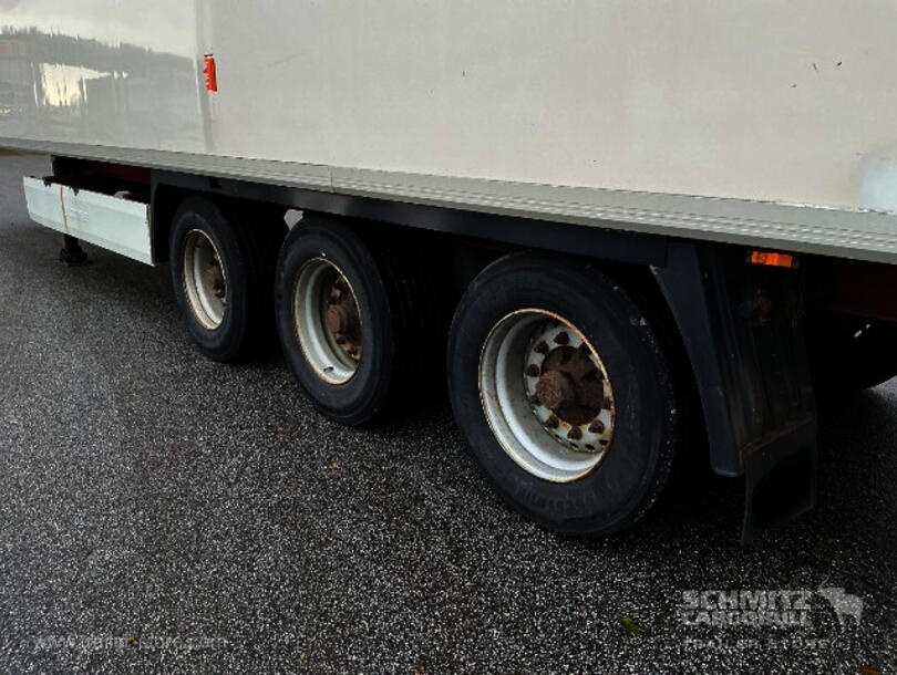 Krone - Caixa de carga seca (11)