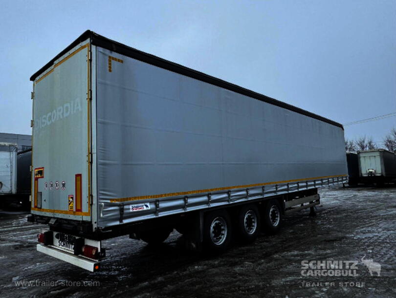 Schmitz Cargobull - стандарт Тент (2)