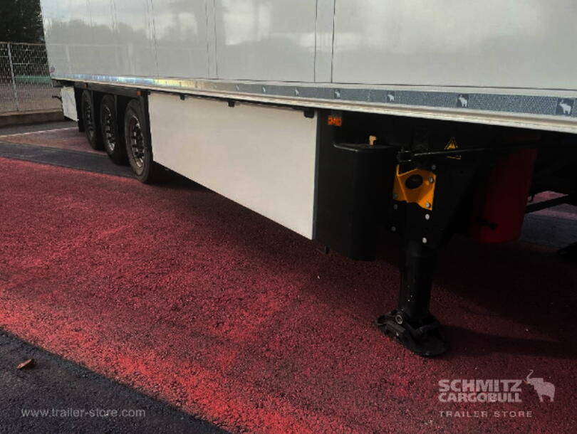 Schmitz Cargobull - низкотемпературный рефрижератор Cтандарт Изо/термо кузов (10)